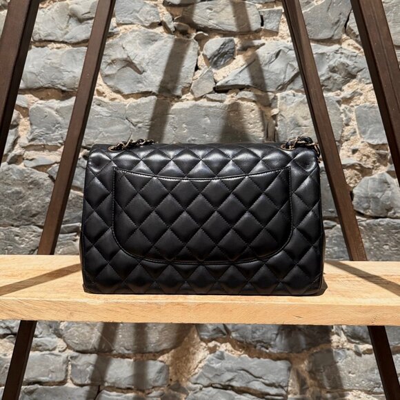 Chanel Black Lambskin GHW Jumbo Classic Double Flap Bag - Picture 4 of 16
